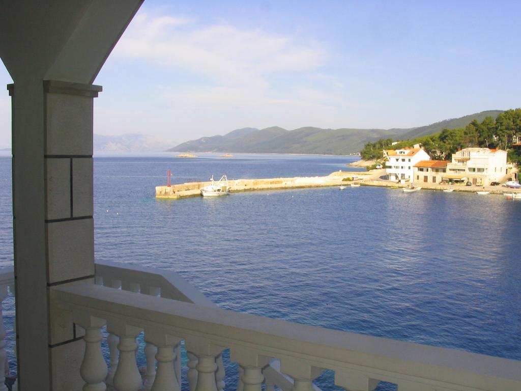 Apartments Gugic Prigradica Exterior foto