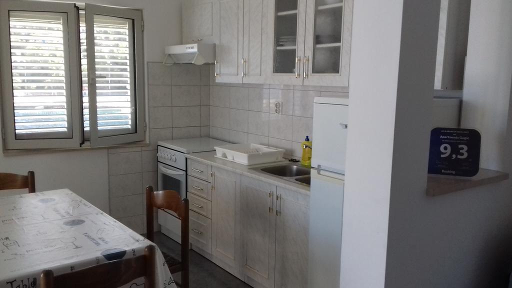 Apartments Gugic Prigradica Exterior foto